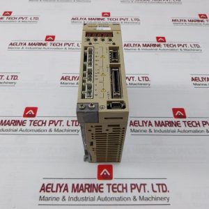 Yaskawa Sgdm-01ada Servo Drive 230v