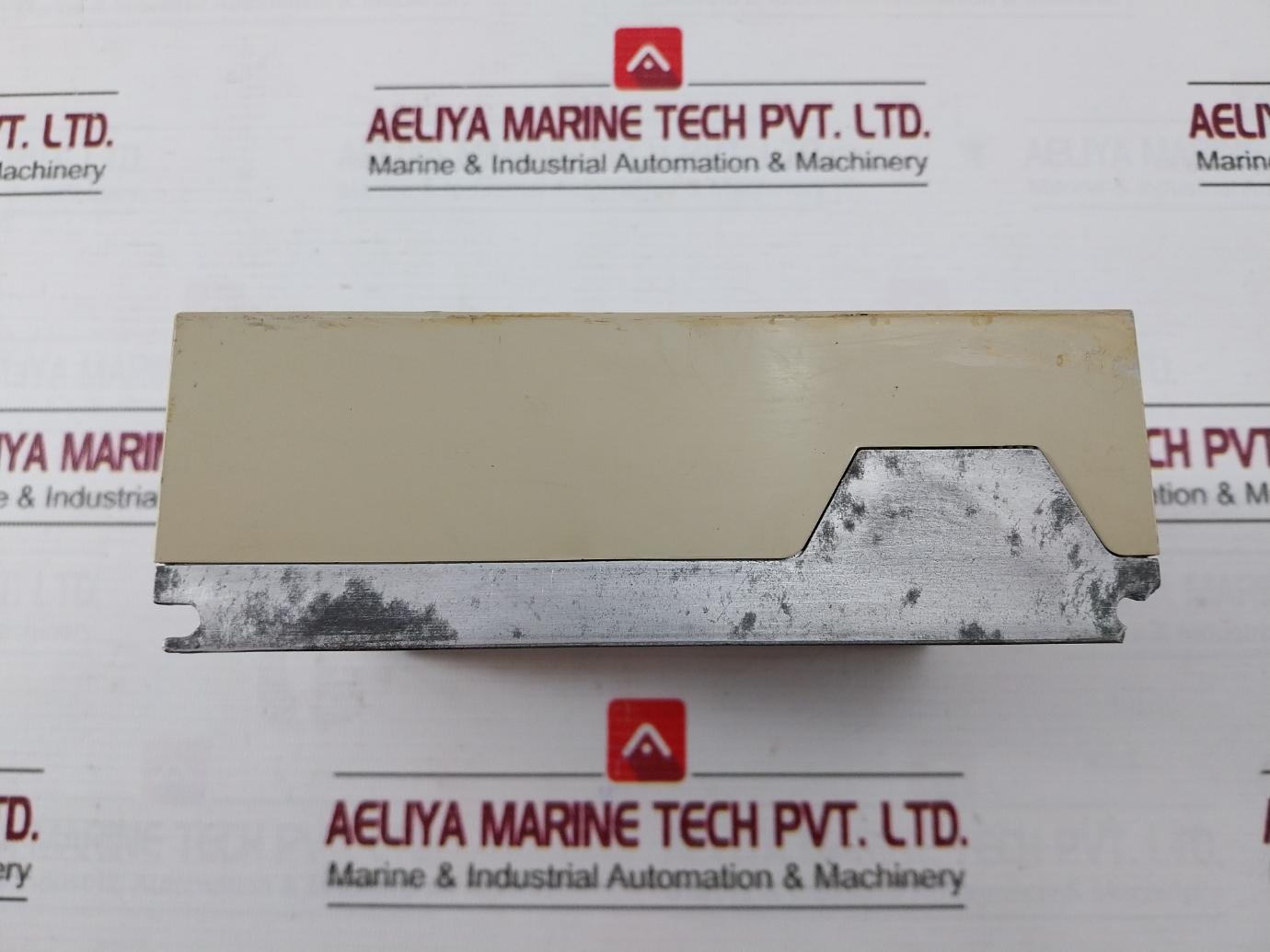 Yaskawa Sgdm-01ada Servo Drive 230v - Image 4