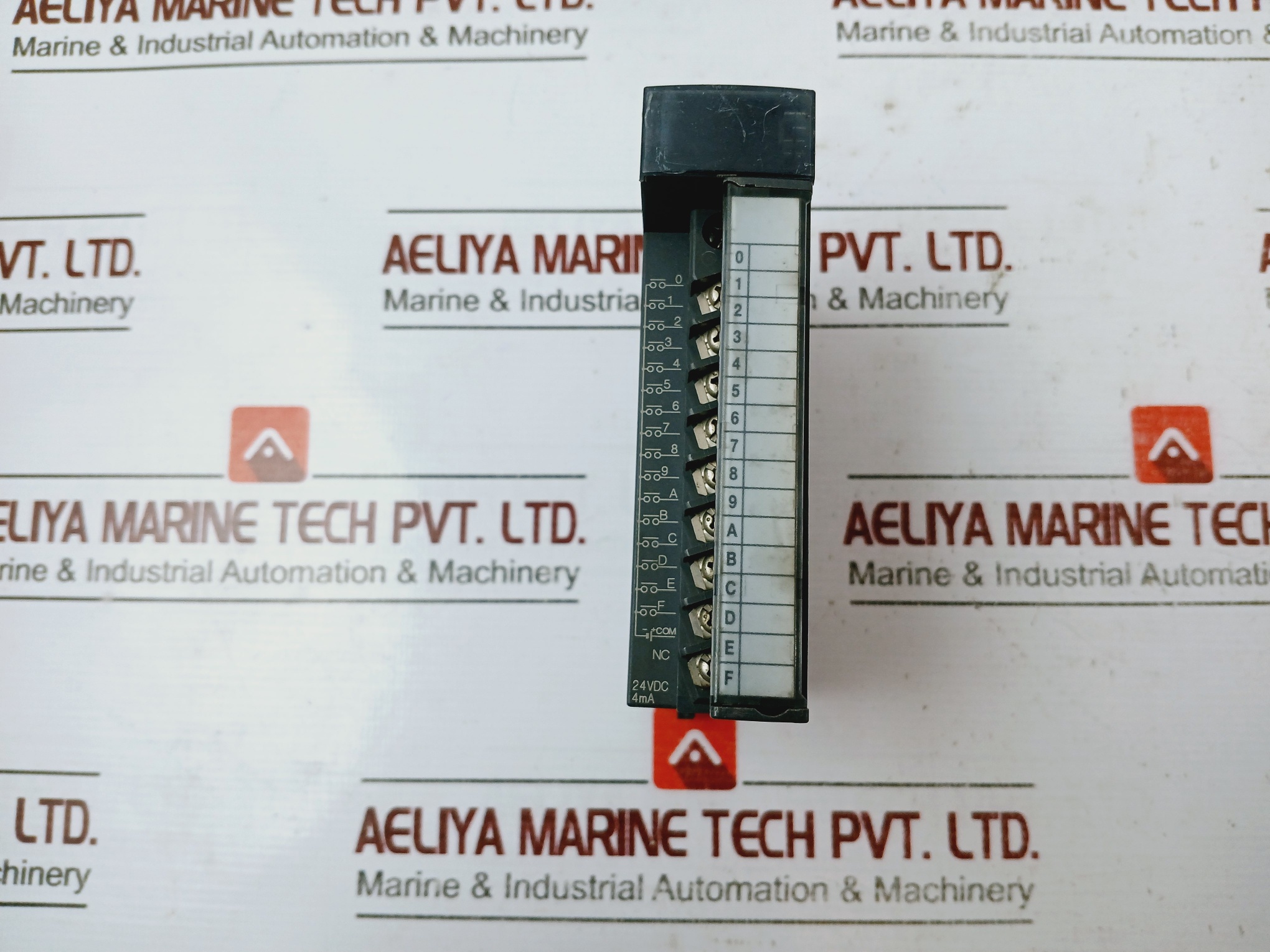 Mitsubishi Electric Qy10 Plc Output Unit 240v