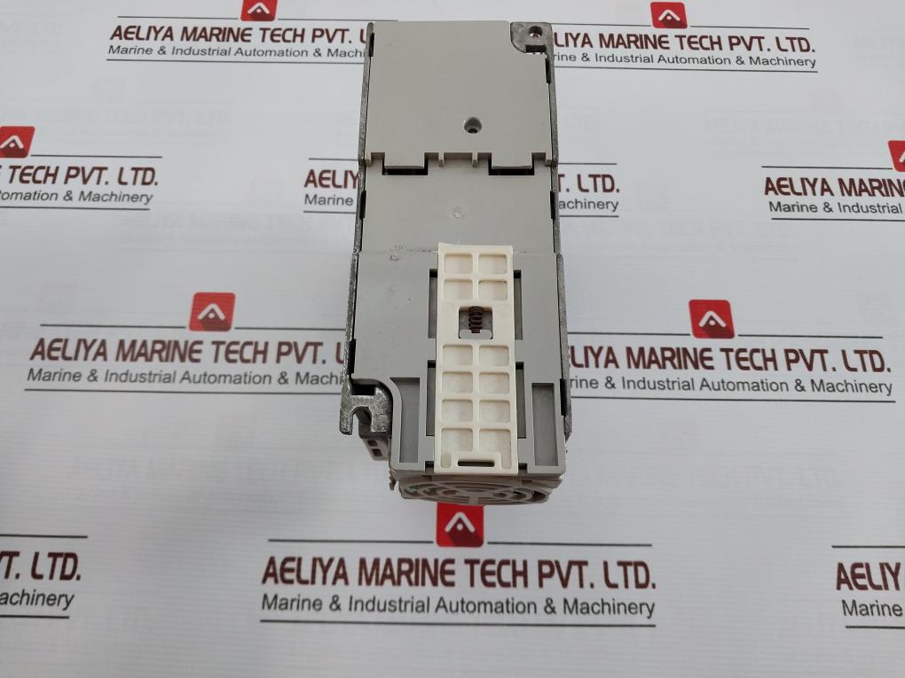 Allen-Bradley 22f-A1p6n103 Ac Drive 240v - Image 4