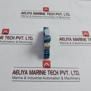 Finder 93.01.7.024 Relay Socket 300v