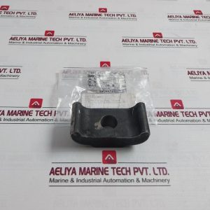 Kawasaki Ss400 Dog Stay For W.W Header Hand Hole Cover