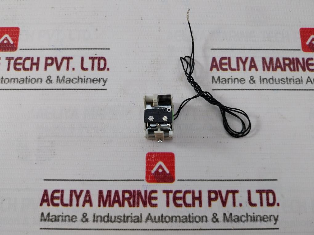 Larsen & Toubro Cm97883 Shunt Release Coil 415v - Image 4