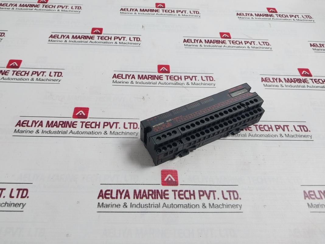 Mitsubishi Electric Aj65sbtb1-32t Plc Cc-Link Compact Output Module 24v - Image 3