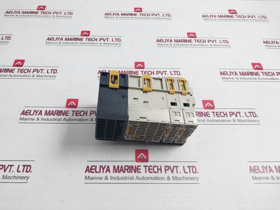 Omron Cj1w-Pa202 Programmable Controller Module 240v - Image 4