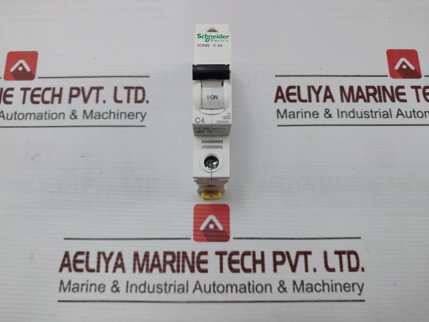 Schneider Electric A9f74104 Miniature Circuit-Breaker 500v