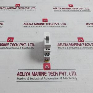 Schneider Electric Cs 30323 Contactor 250v