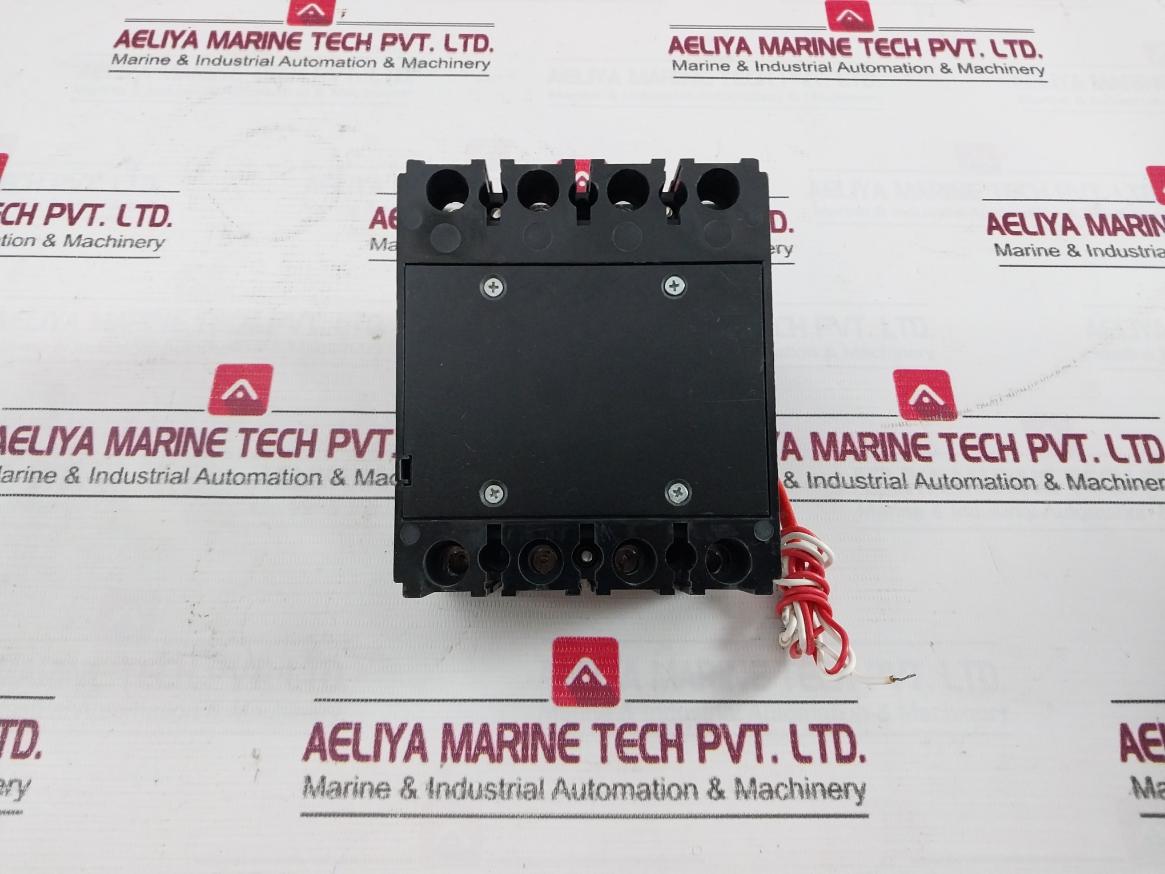 Siemens 3vt8032-1aa04-2ga2 Molded Case Circuit-Breaker Vt63 500v - Image 4