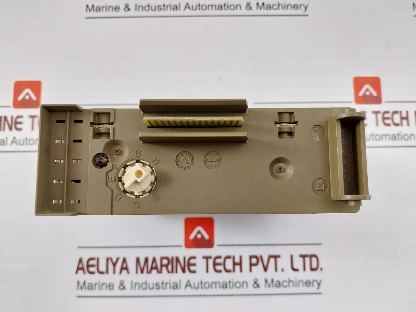 Siemens 6es5 482-8ma13 Digital Input/Output Module 24v - Image 4