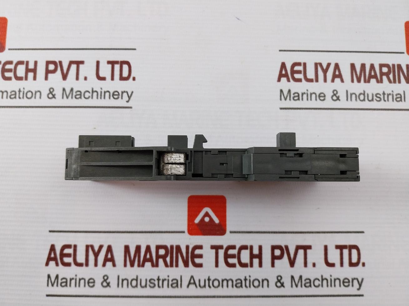 Siemens 6es7 193-4ca30-0aa0 Universal Terminal Module - Image 4