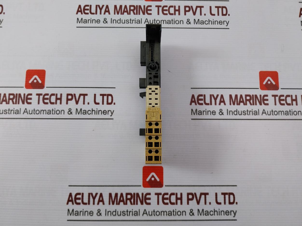 Siemens 6es7 193-4cc30-0aa0 Terminal Module