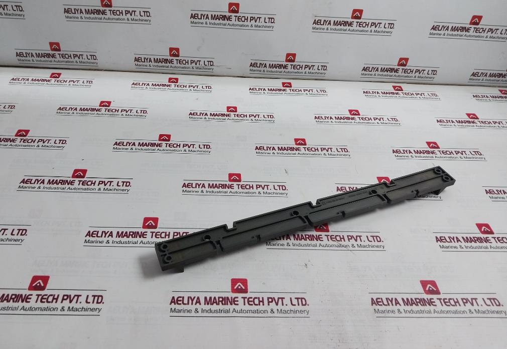 Siemens C98130-A1234-C497-02 Mounting Plate - Image 3