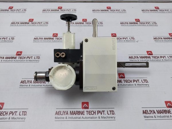 Yamatake 17-12bldy1rgsr-C1-X Valve Positioner