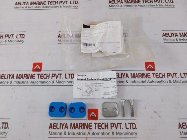 Swagelok 30128629 Bolted Plastic Clamp Tube Support Kit