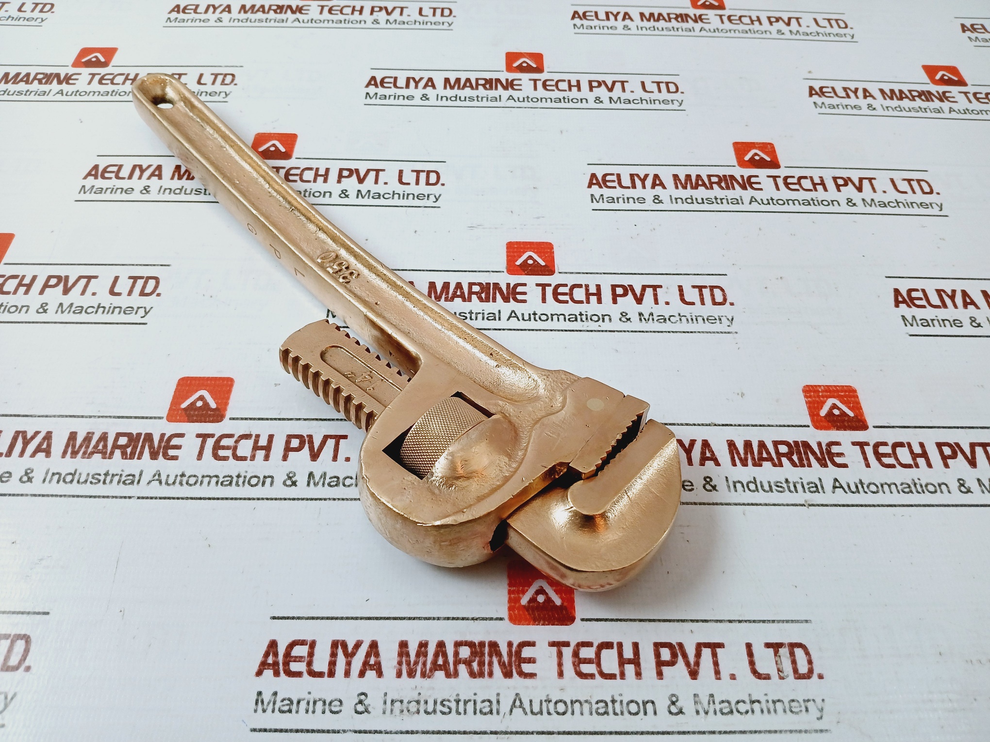 Non Sparking Wrench Pipe 350mm Opening Capacity - Image 3