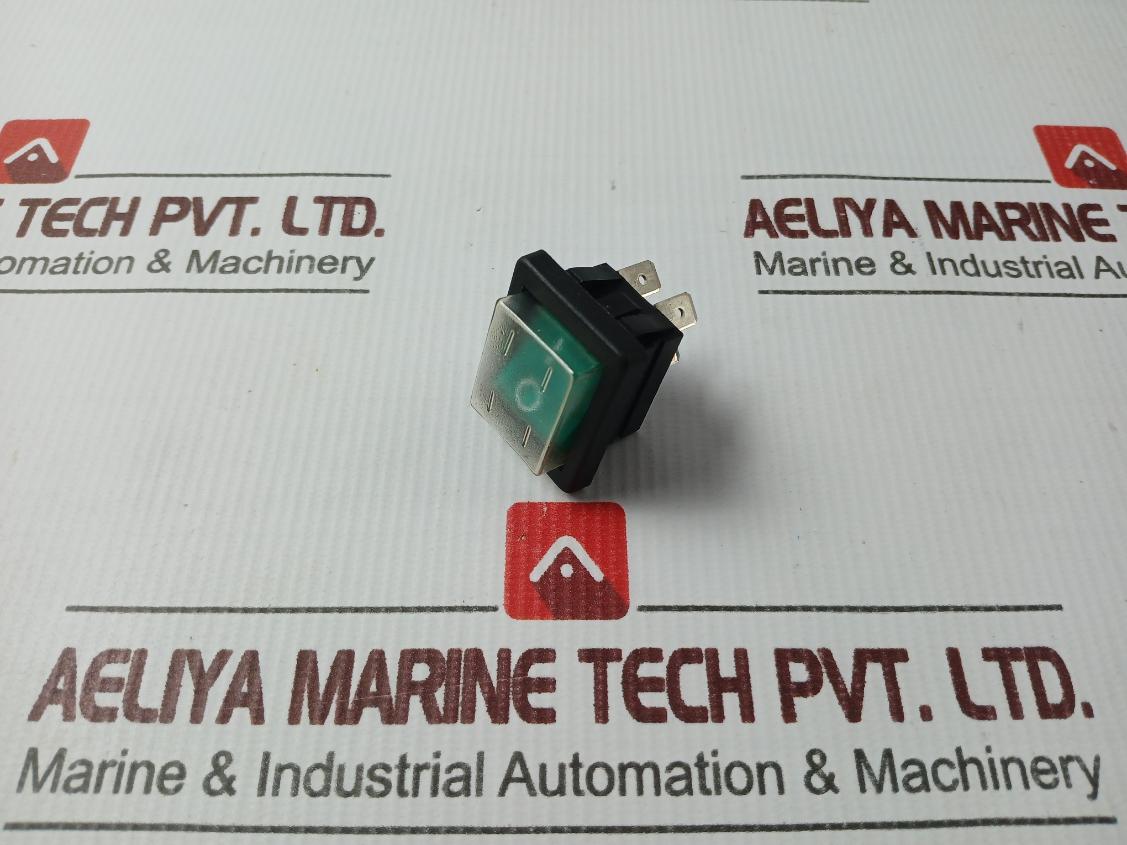 Arcolectric C1353al Green Rocker Switch - Image 3