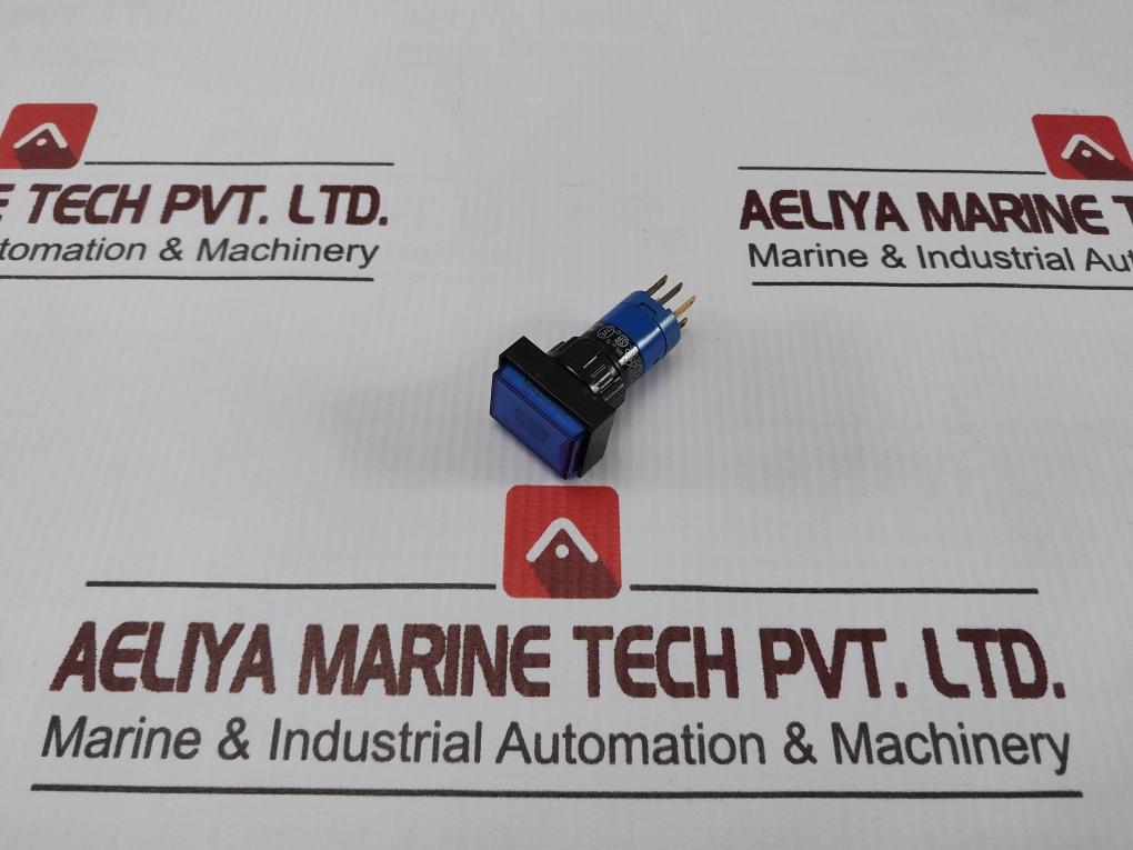 Eao 31-121.022 Pushbutton Switch 250v - Image 3