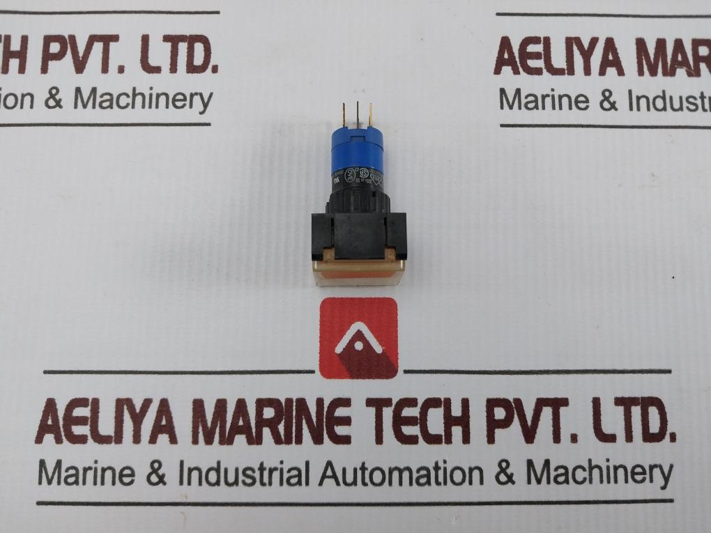 Eao 31-121.022 Pushbutton Switch 300v - Image 4