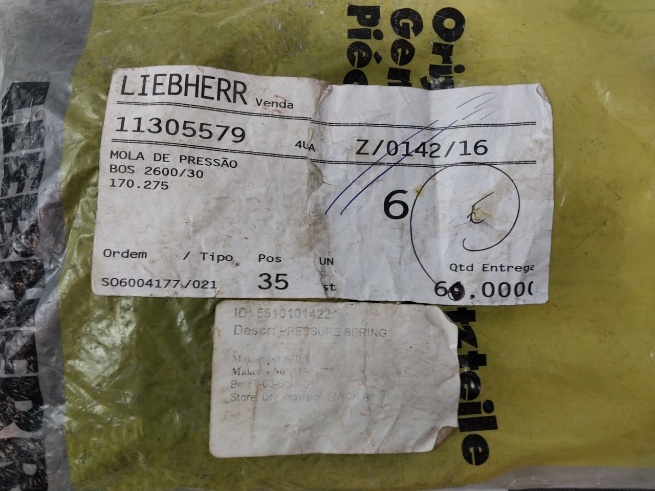 Liebherr 411515014 Assorted Fastener & Fitting Lot - Image 29
