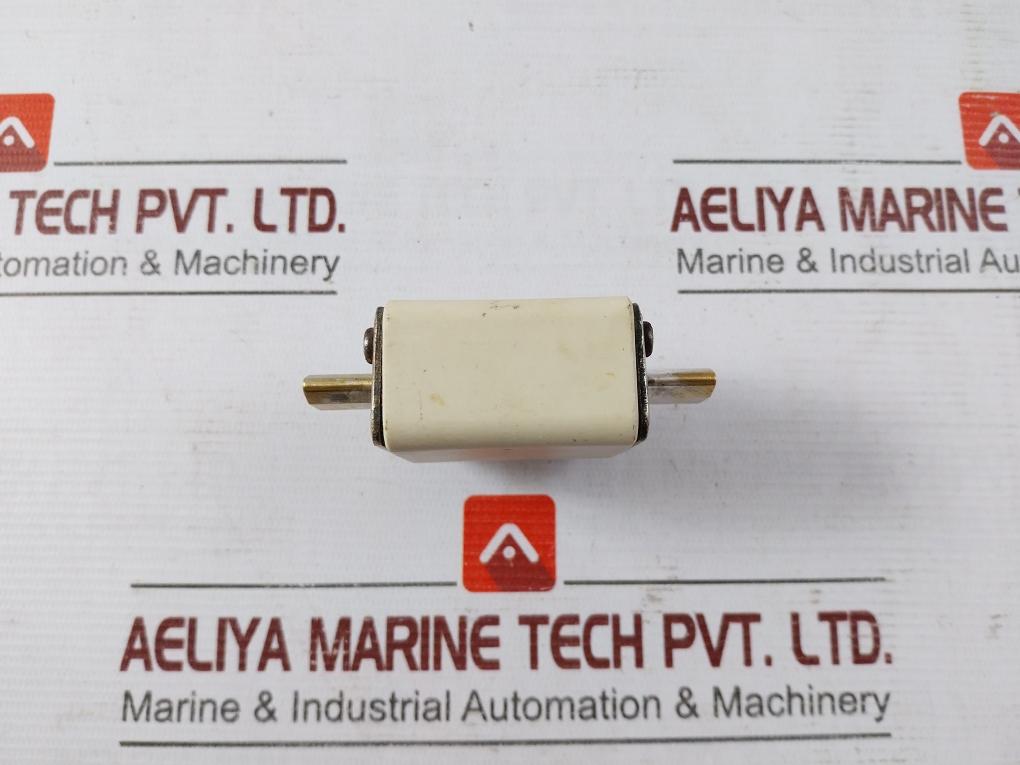 Siemens 3na1 020 Fuse 500v - Image 4