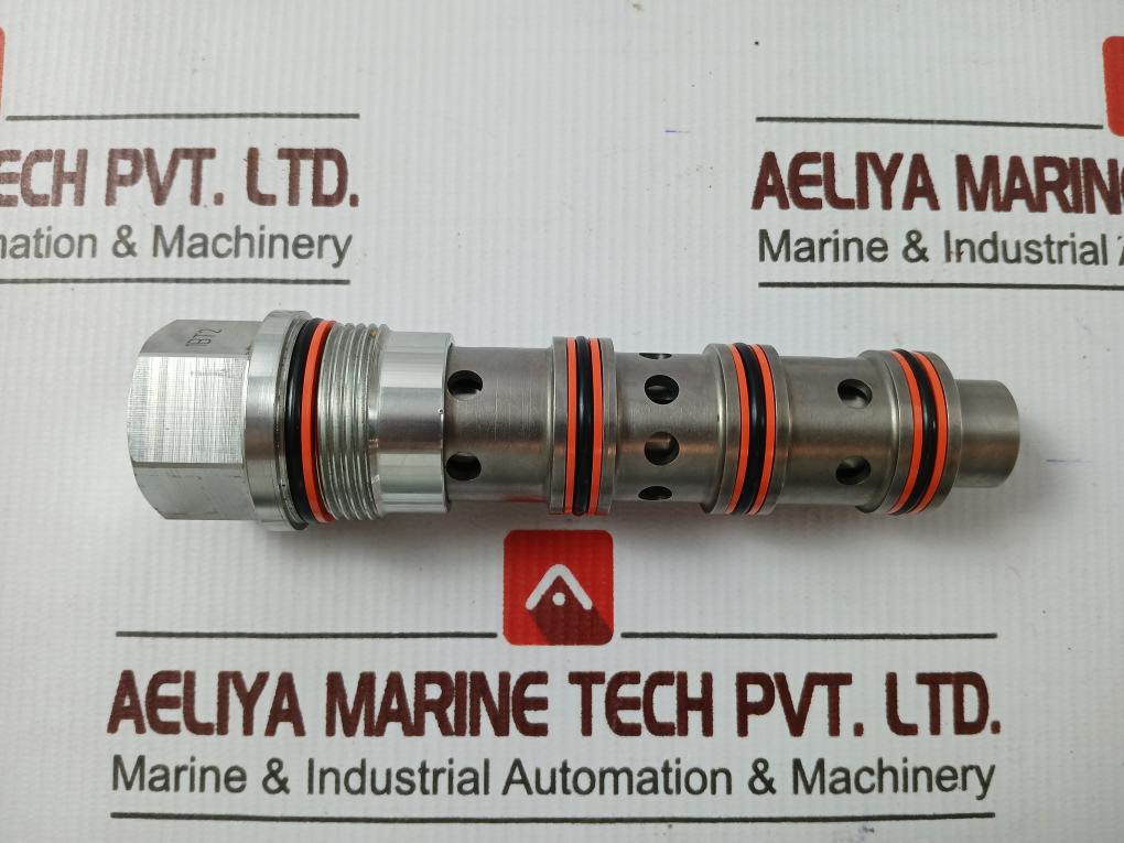 Sun Hydraulics Fsea Xan Flow Divider-Combiner Valve - Image 4