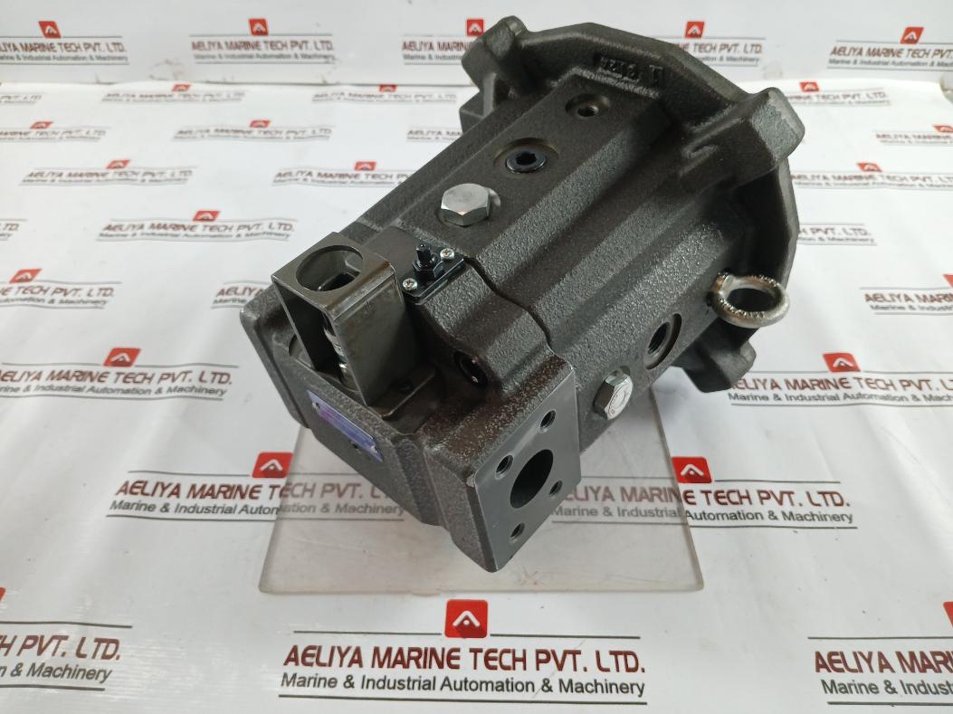 Yuken Ase5-4bz-G130b-B00-4002 Hydraulic Pump - Image 3