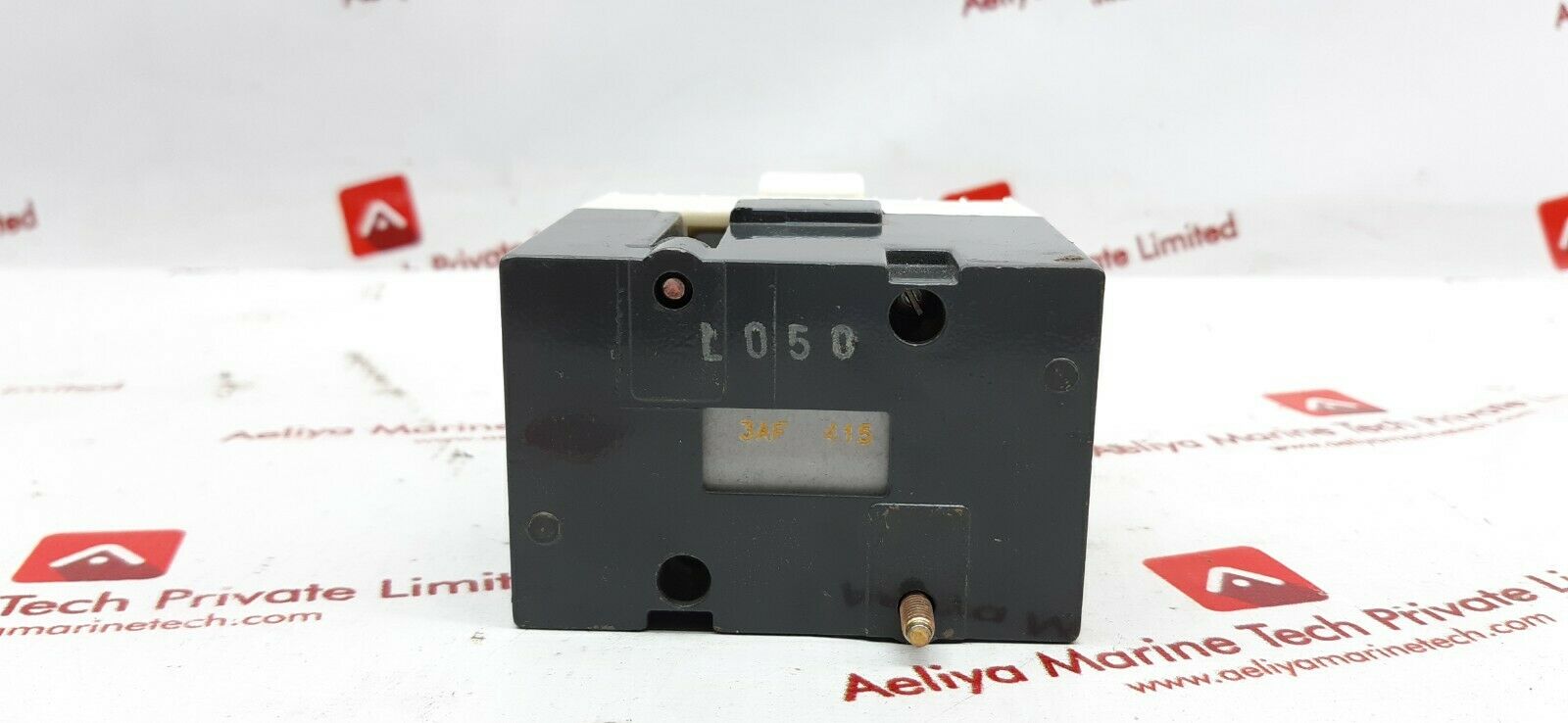 Telemecanique Ca2-fn 162 Relay 440V 60Hz - Image 5