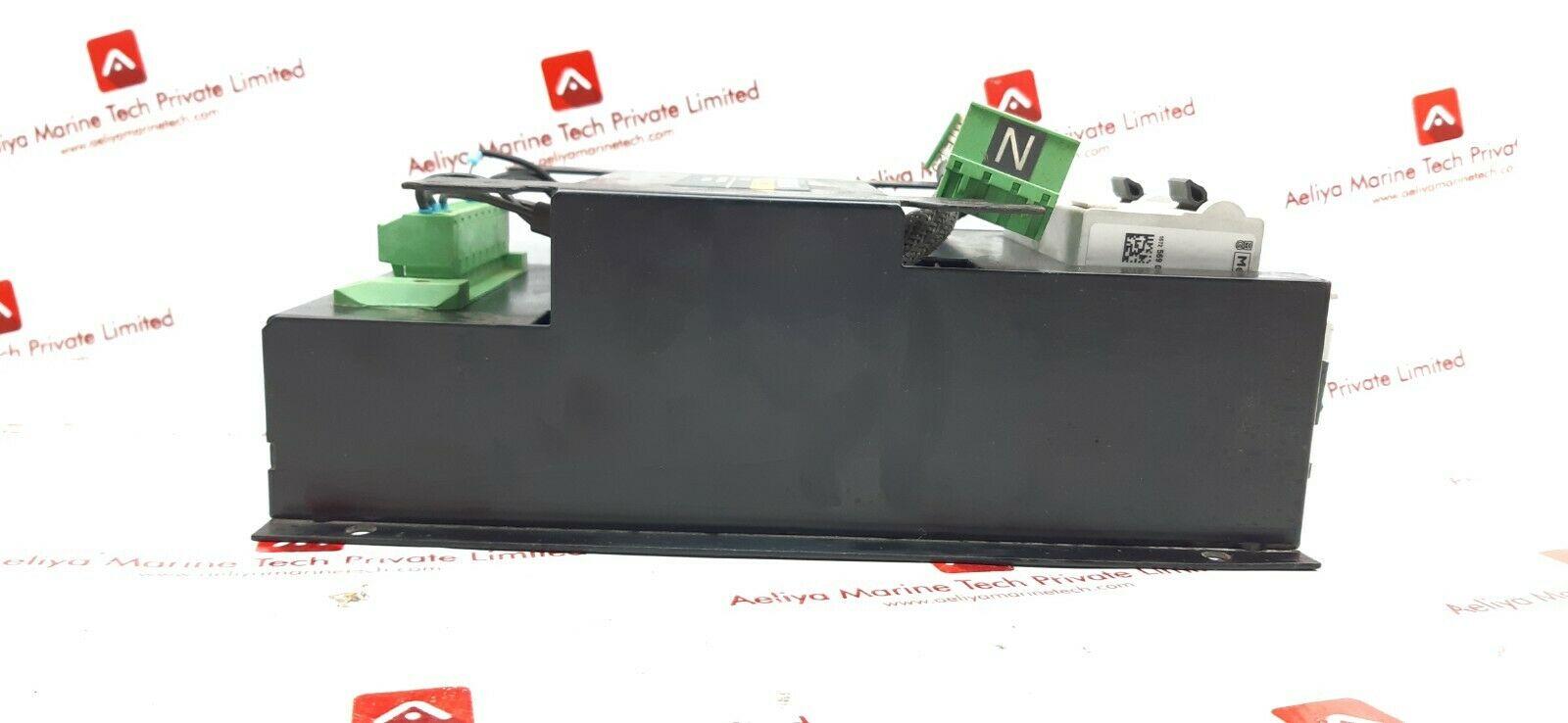 Merlin gerin compact/masterpact interface plate acp 380v - Image 3