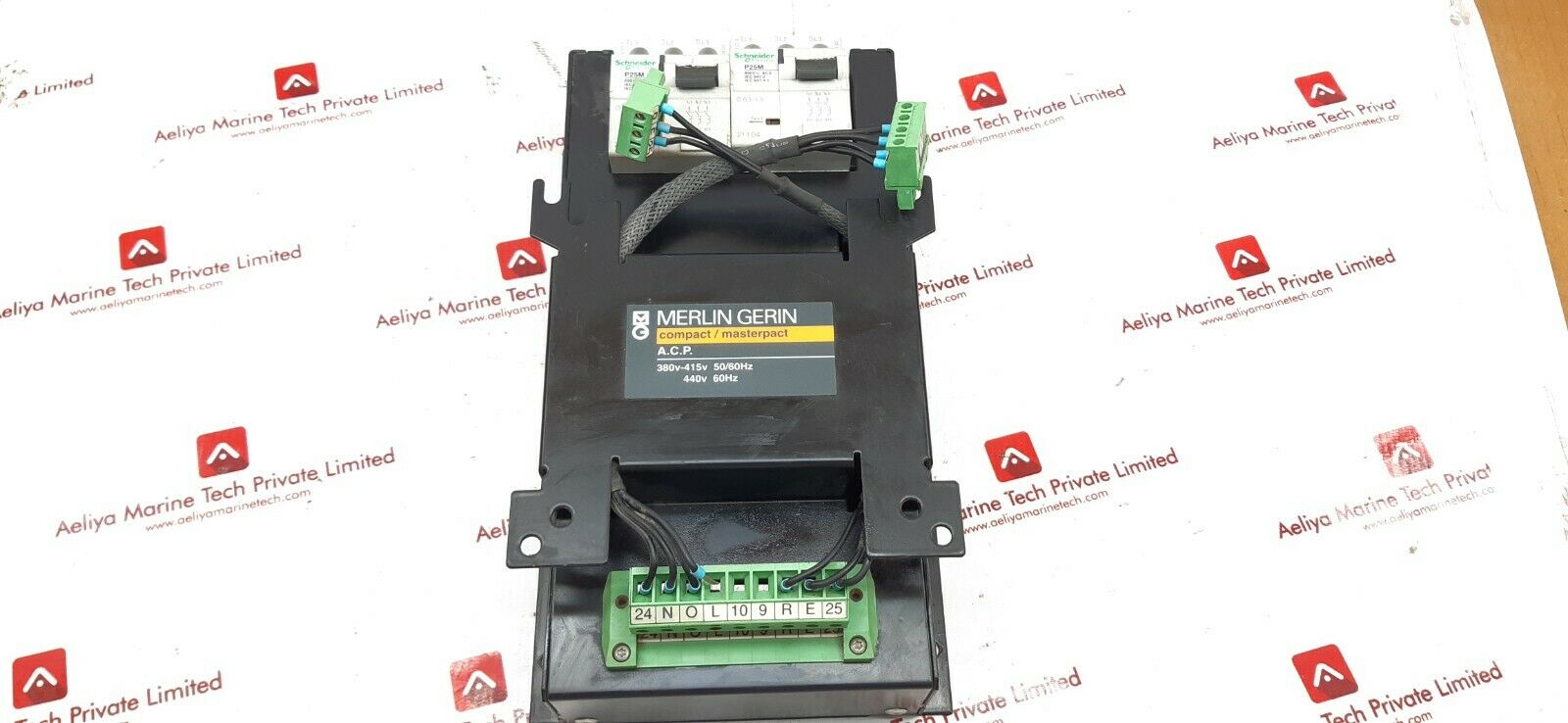 Merlin gerin compact/masterpact interface plate acp 380v - Image 8