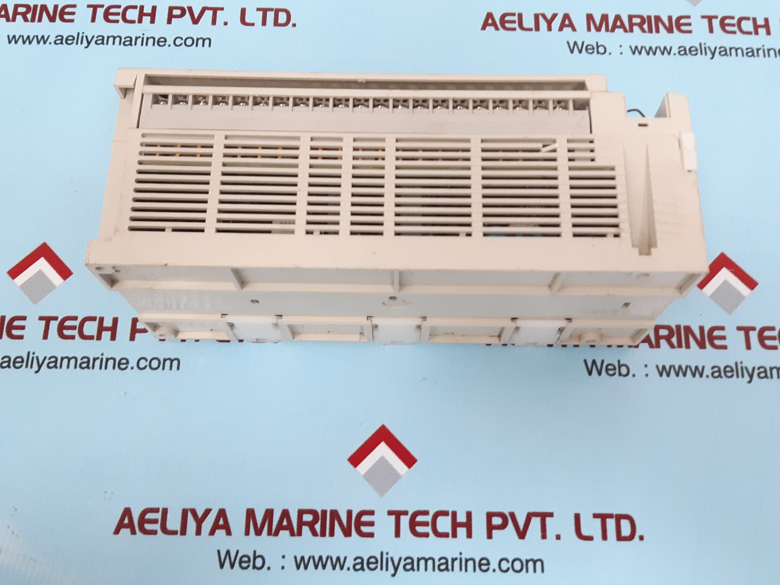 Mitsubishi fx3u-64mt/ess programmable controller - Image 4