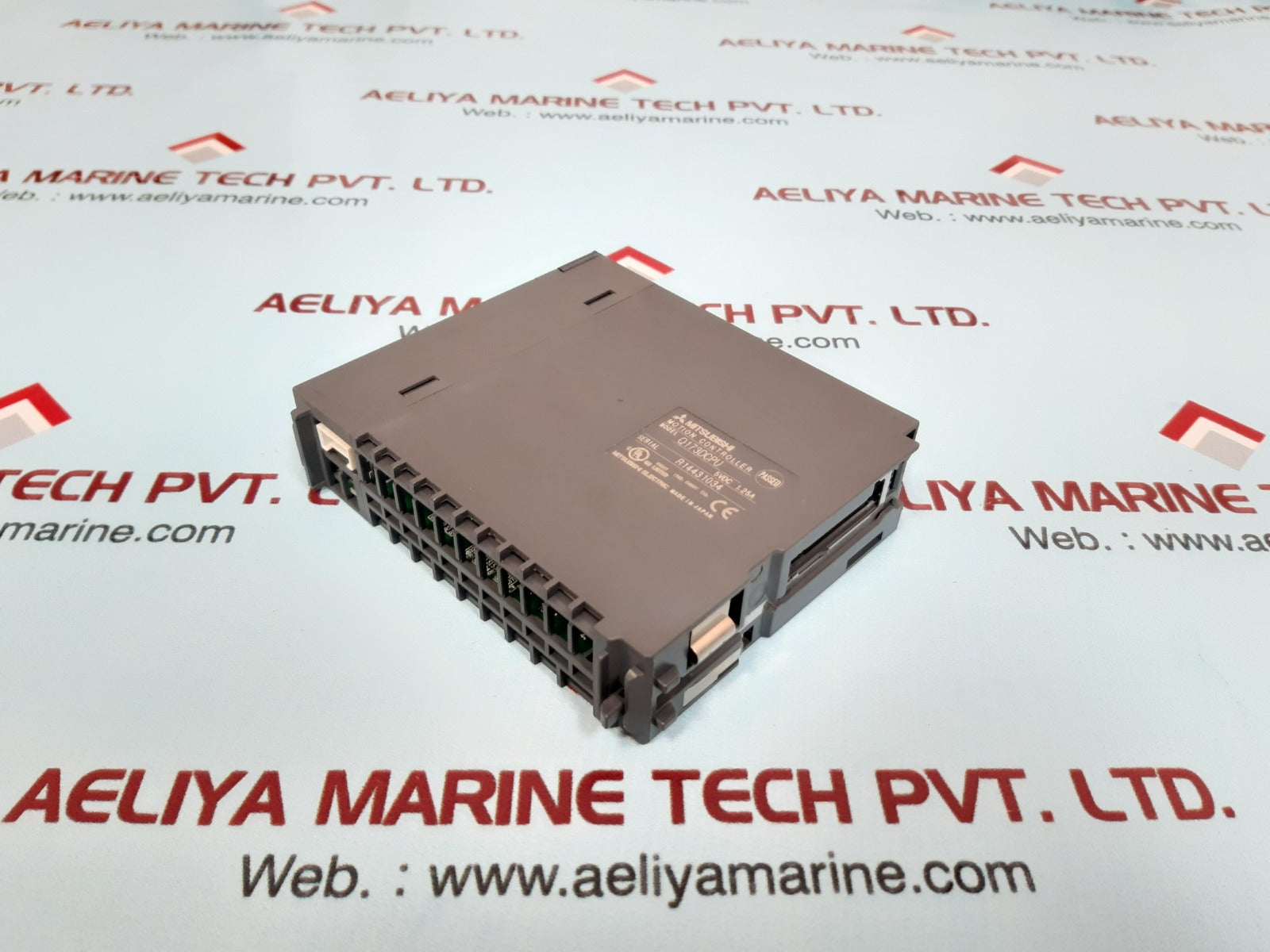 Mitsubishi q173dcpu motion controller - Image 4