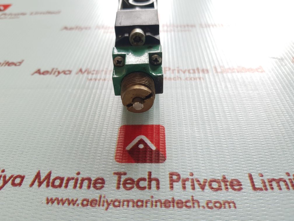 Univer Cl-111A Mechanical Pneumatic Valve - Image 5