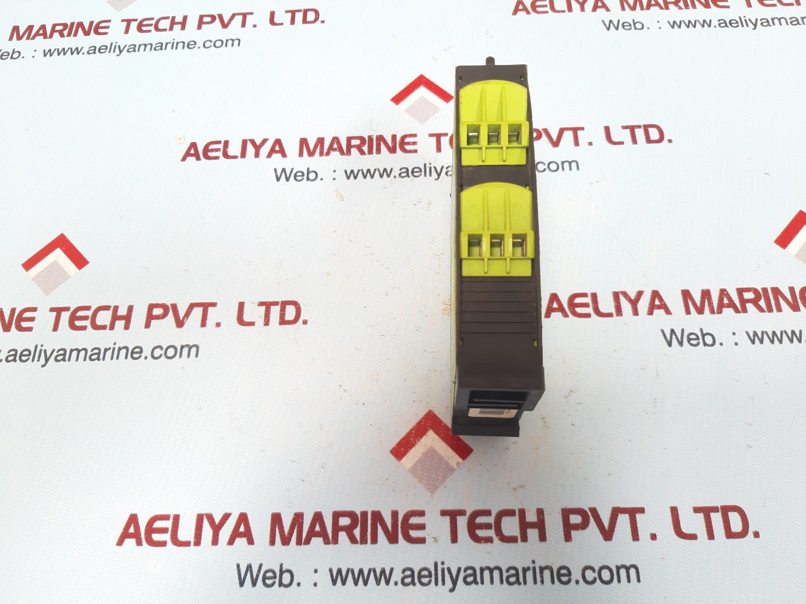 Tele g2zm20 12-240vac/dc multifunction relay