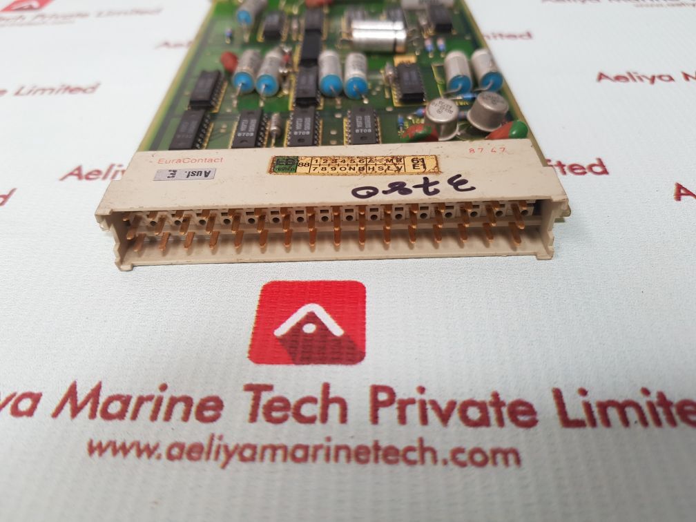 Siemens E52930-a3103-l1 Printed Circuit Board - Image 6