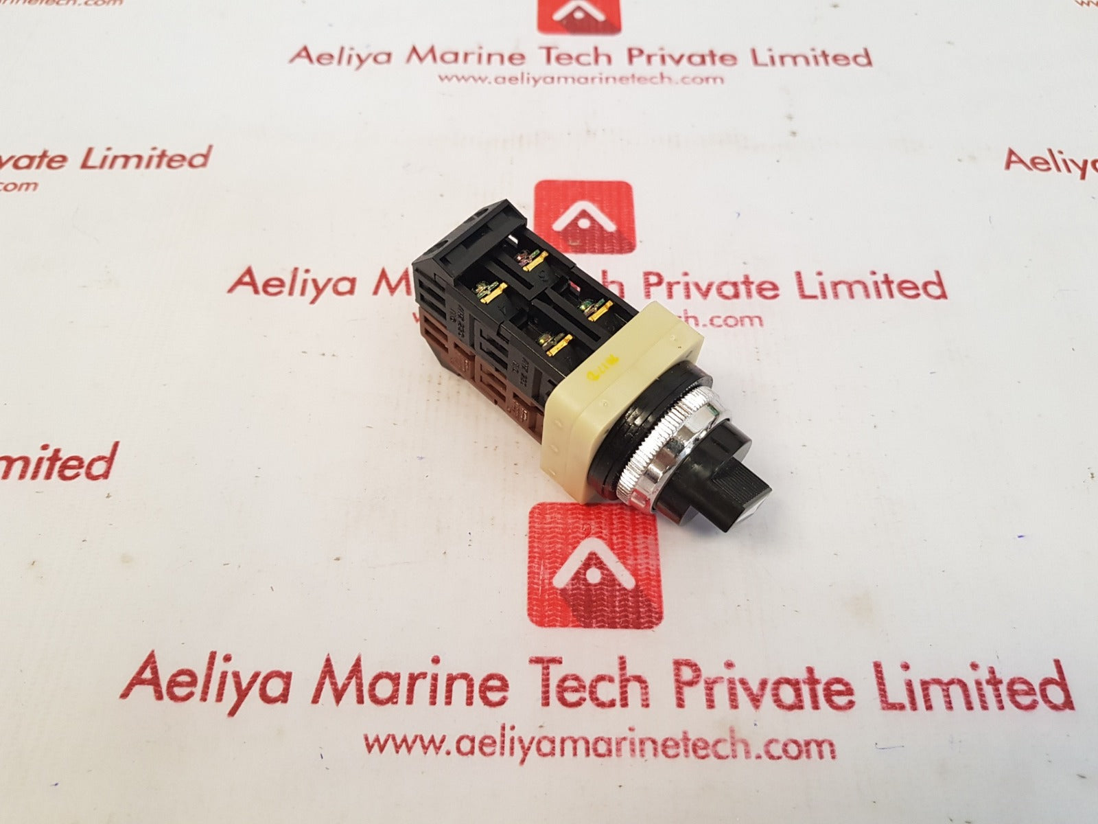 Fuji Electric Ah30 Command Switch Ah30-p2 - Image 6