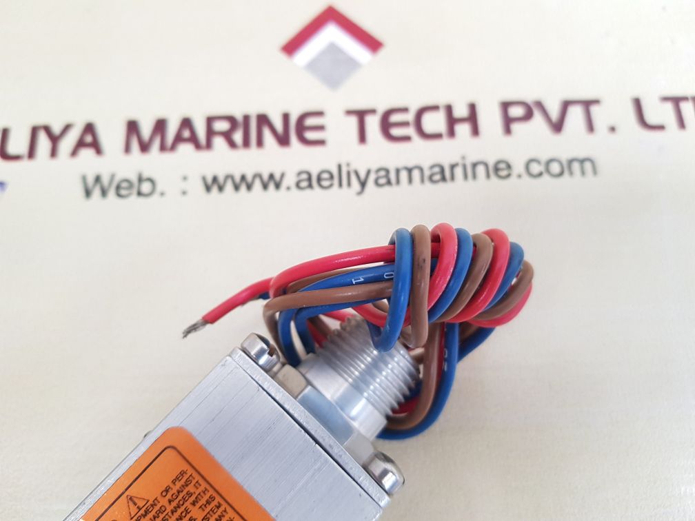 Custom control sensors 6900t12 temperature switch - Image 5