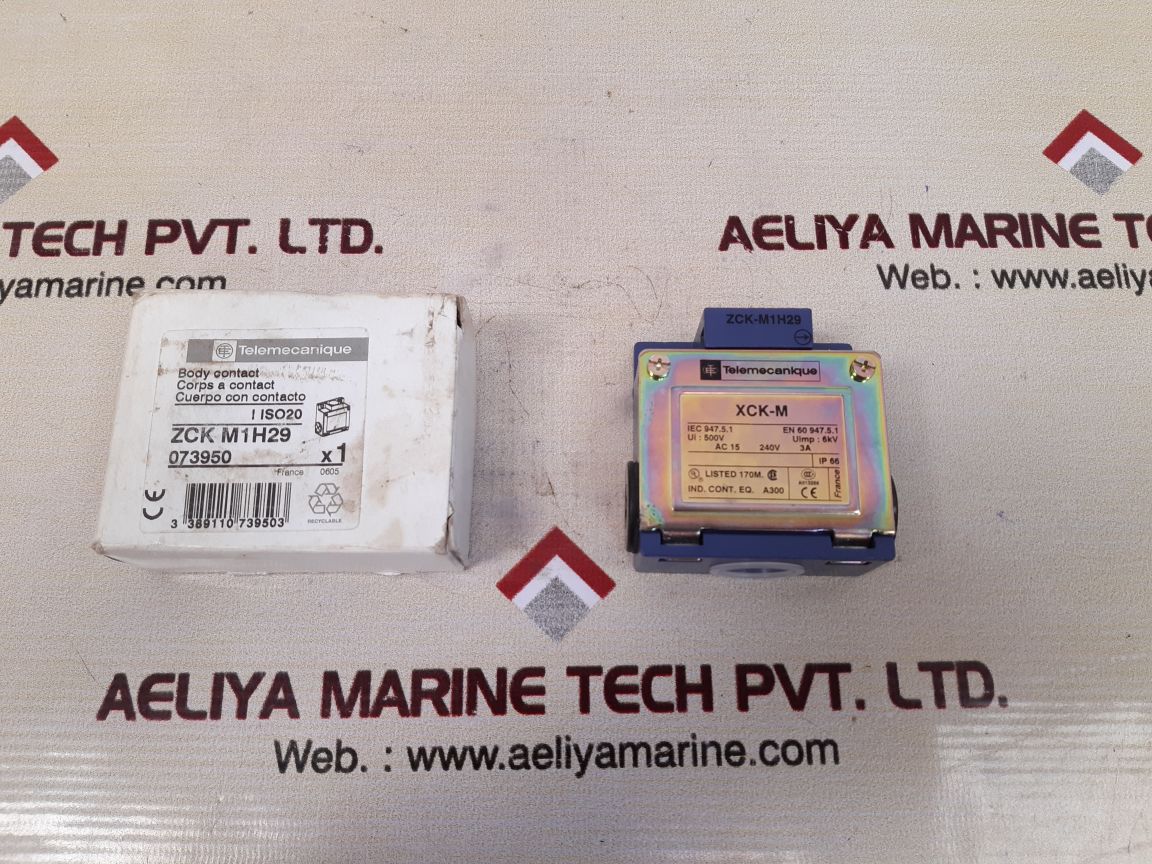 Telemecanique zck-m1h29 limit switch xck-m