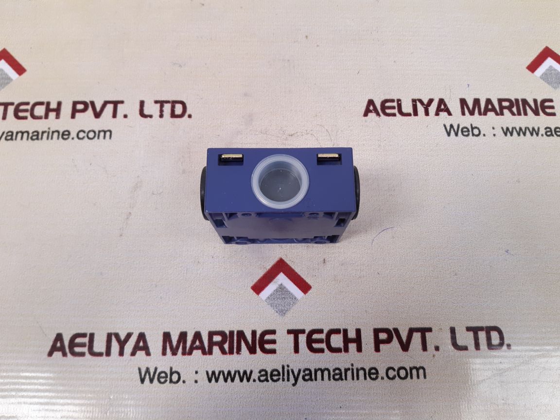 Telemecanique zck-m1h29 limit switch xck-m - Image 6