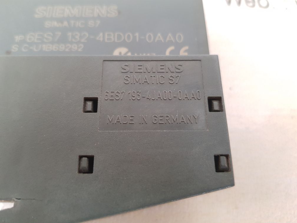 Siemens 6es7 193-4ja00-0aa0 with 6es7 132-4bd01-0aa0 module - Image 4