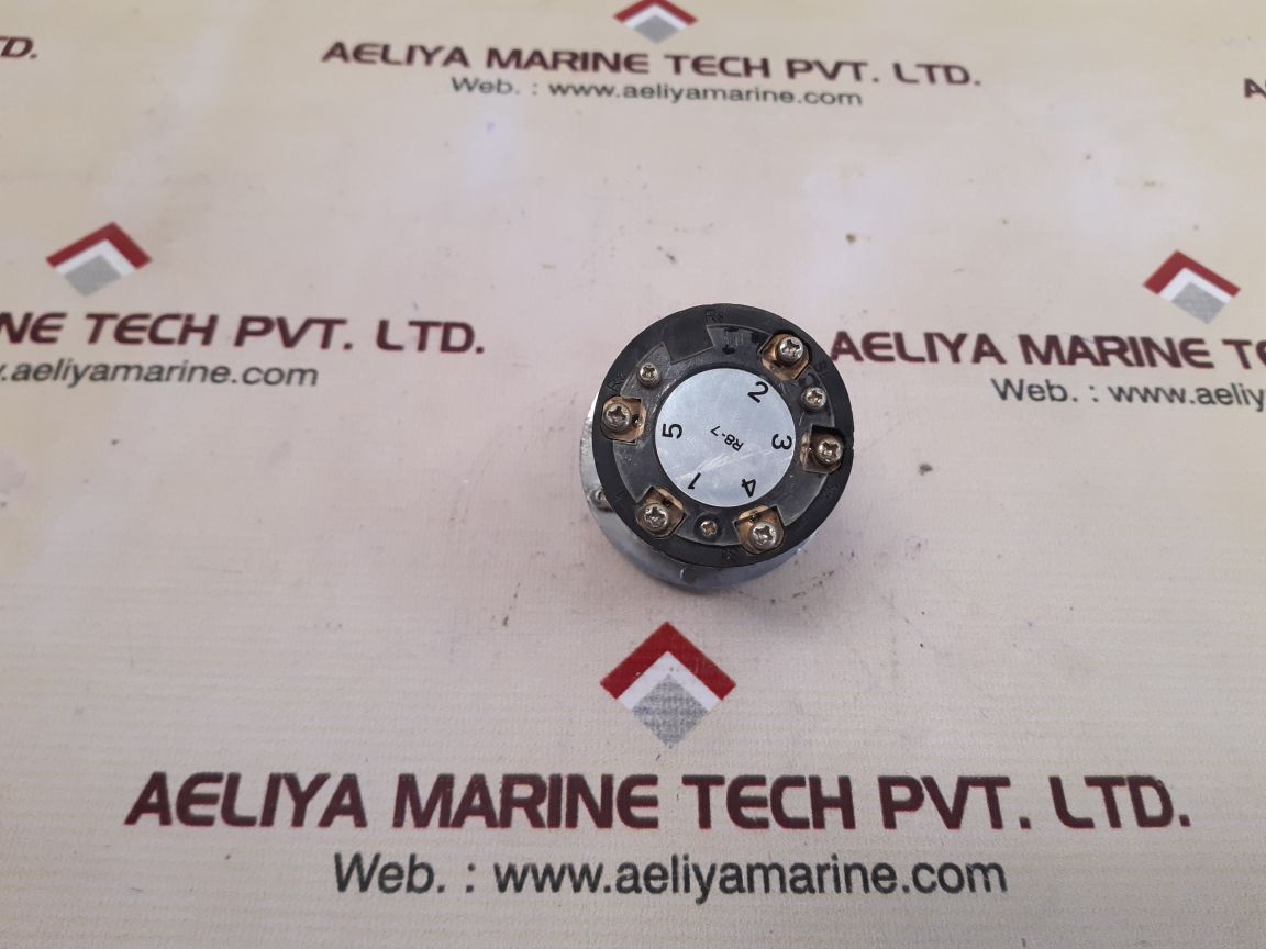 Tamagawa ts 4n 39e 11 synchro tx.tr motor Used - Image 4