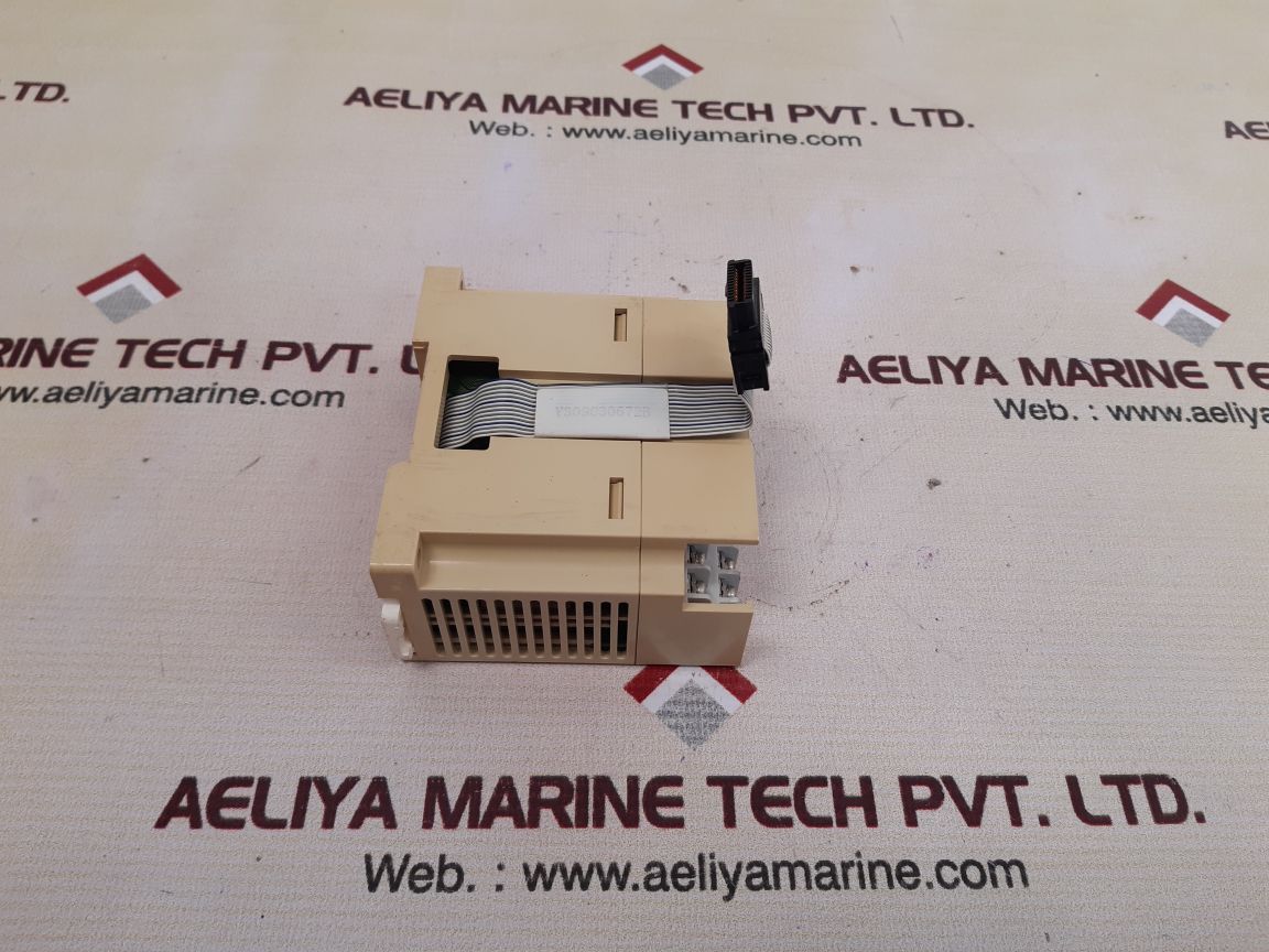 Mitsubishi fx2n-8er-es/ ul expansion module used - Image 3