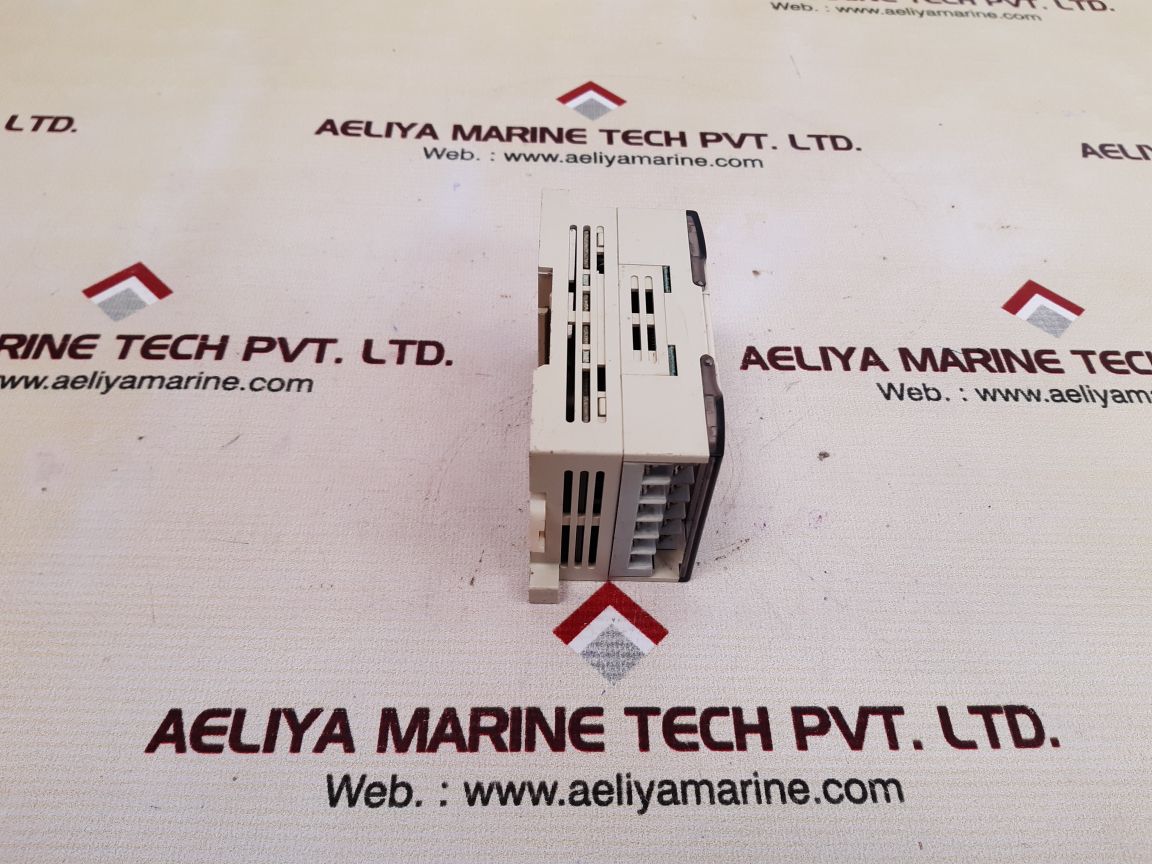 Mitsubishi fx0s-10mr-d programmable controller - Image 2