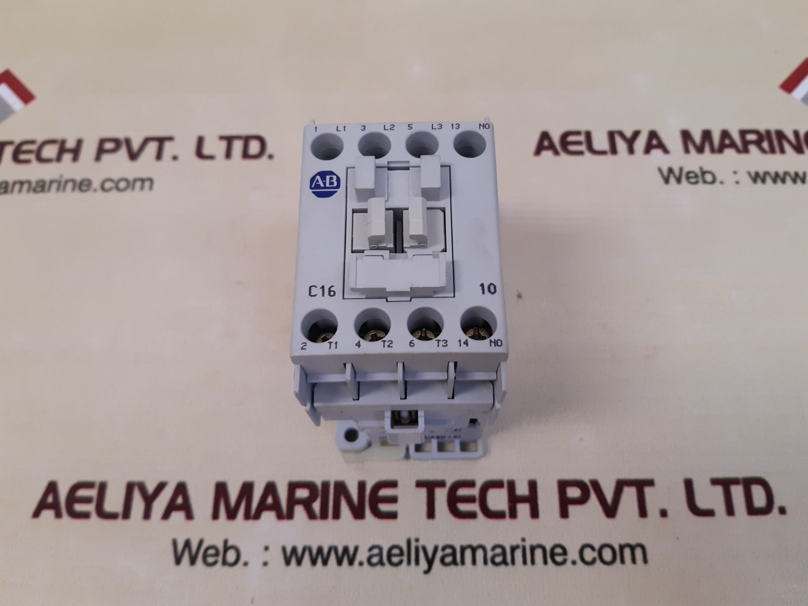 Allen-bradley 100-c16*10 Ser.B Contactor