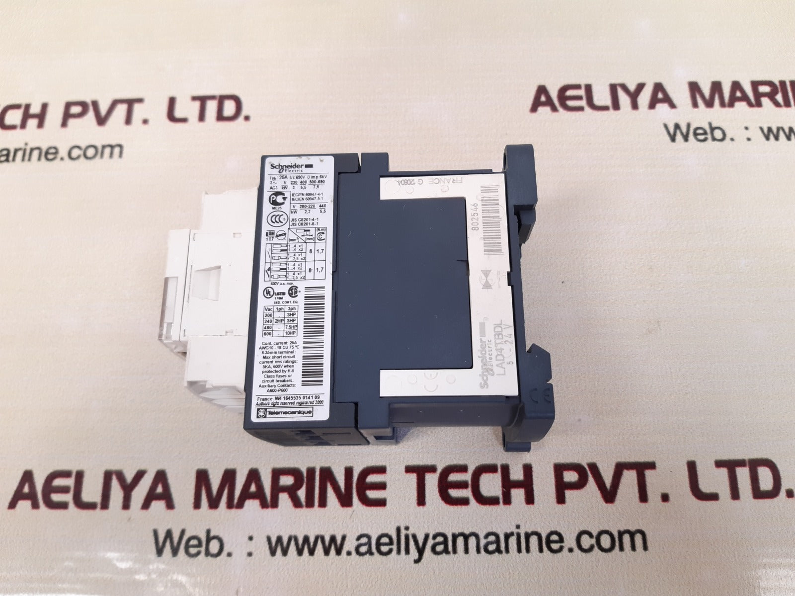 Schneider electric lc1d12bd contactor - Image 3