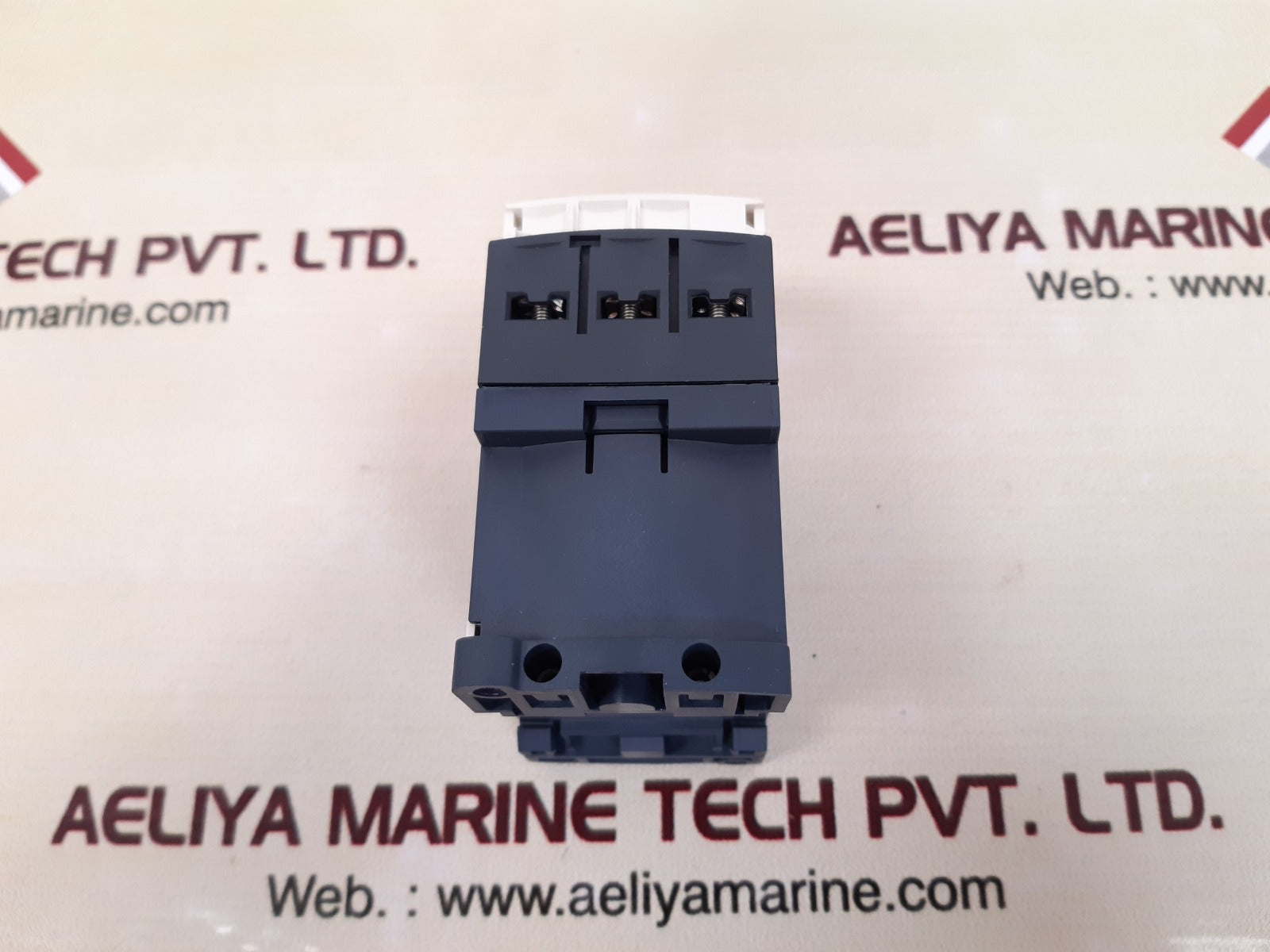 Schneider electric lc1d12bd contactor - Image 5