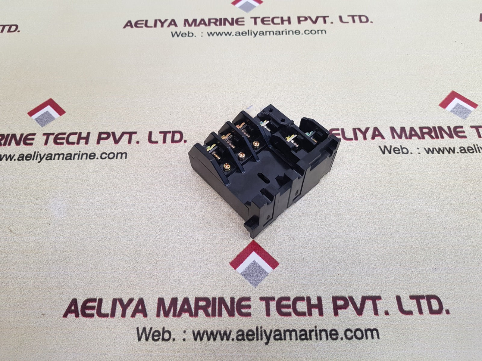 Toshiba q-20 overload relay - Image 4