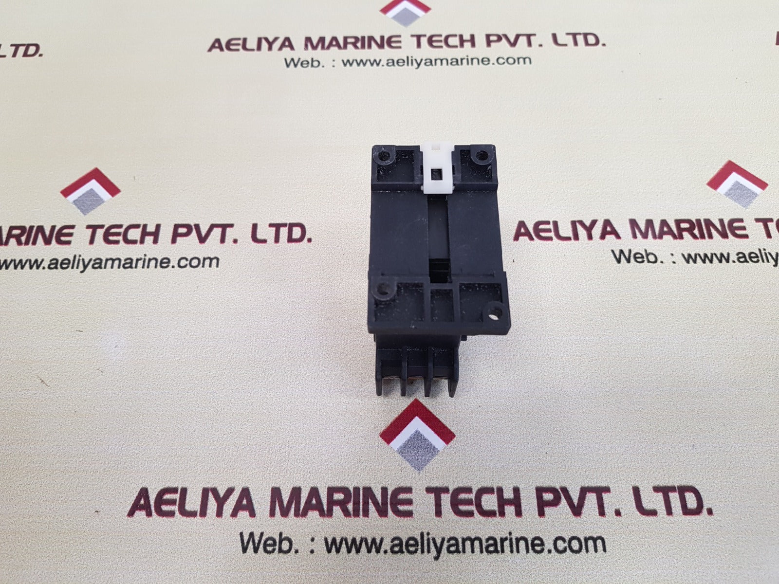 Fuji electric tr-0n contactor - Image 4