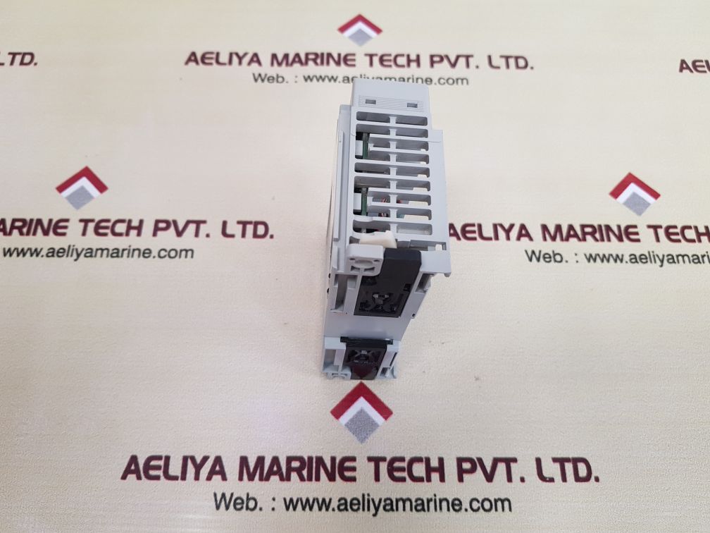 Allen bradley 1769-it6 ser.a compact i/o input module - Image 4