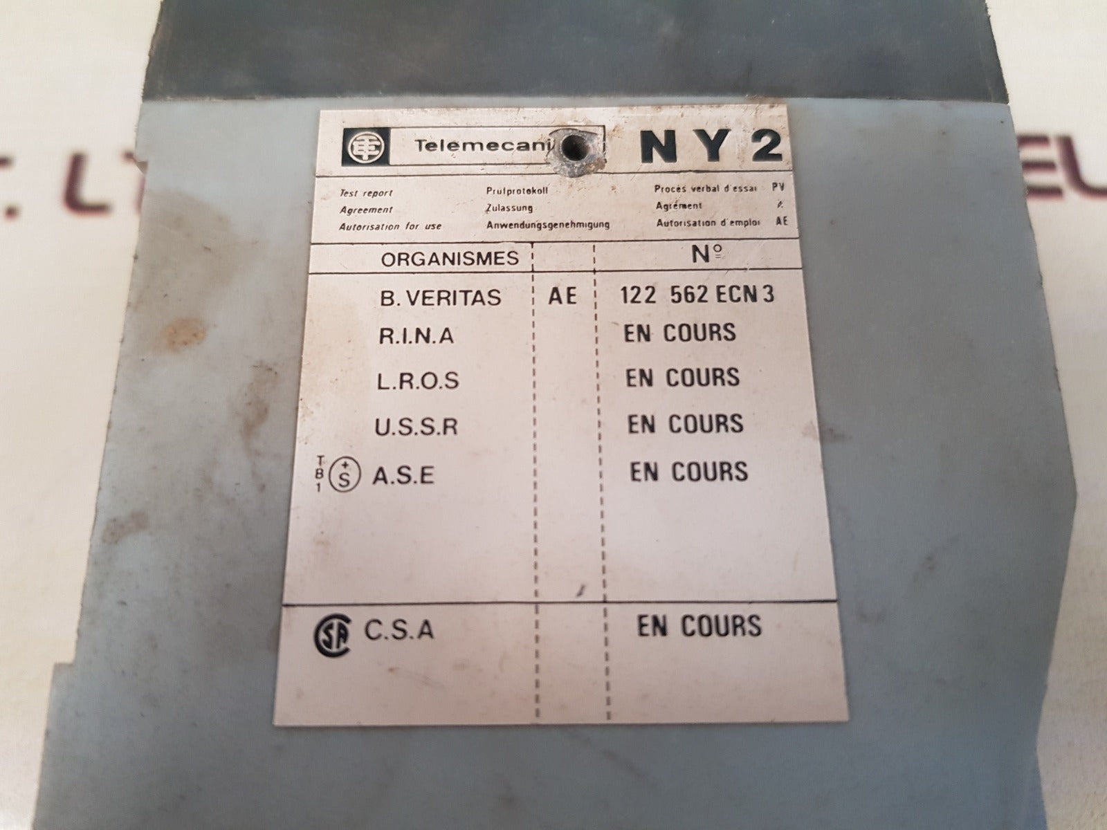 Telemecanique ny2 b20 safety relay barrier - Image 5