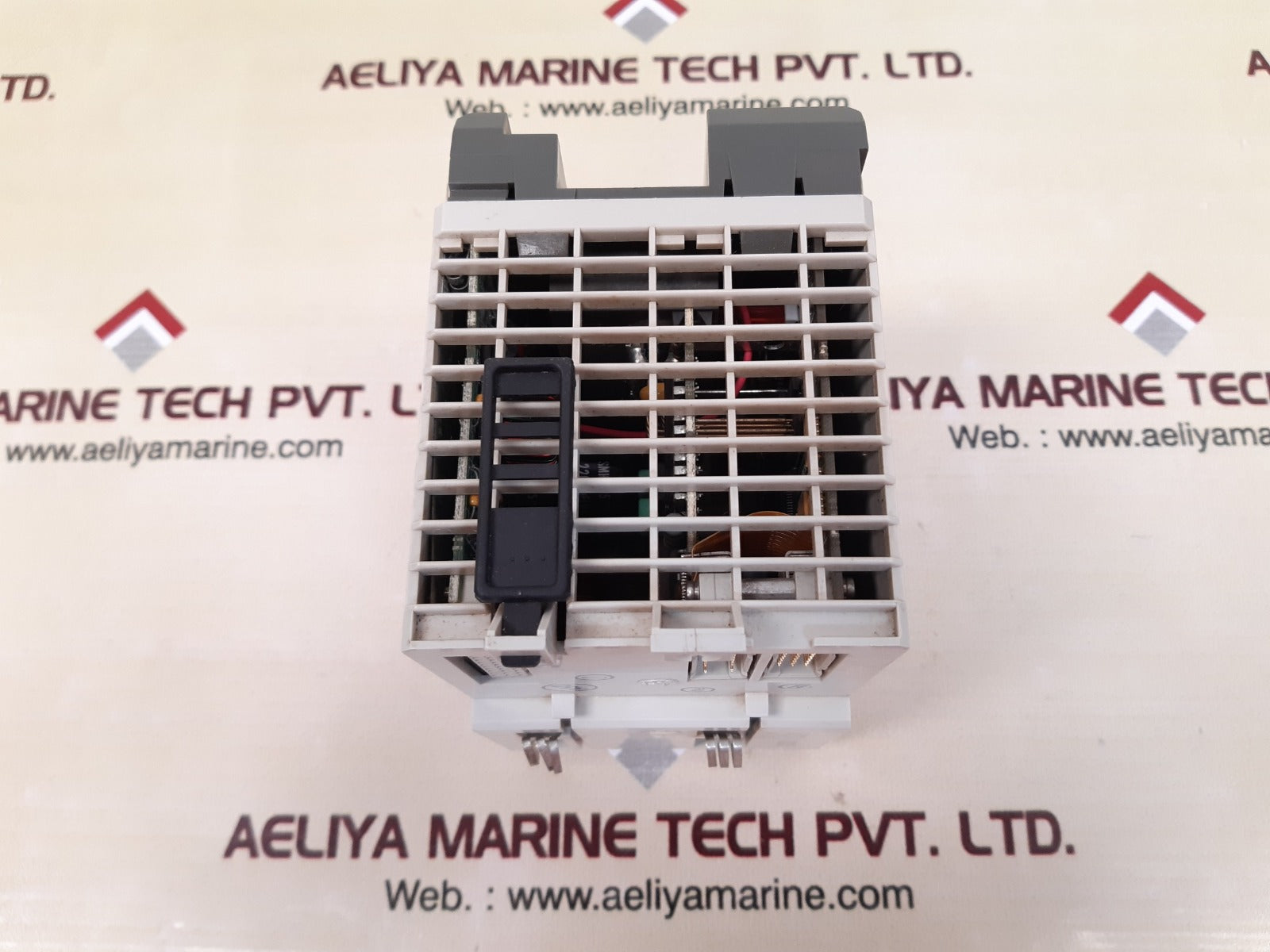 Schneider pc-a984-145 processor module - Image 2